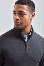 MEN'S QUARTER-ZIP KNITTED SWEATER - Image 2